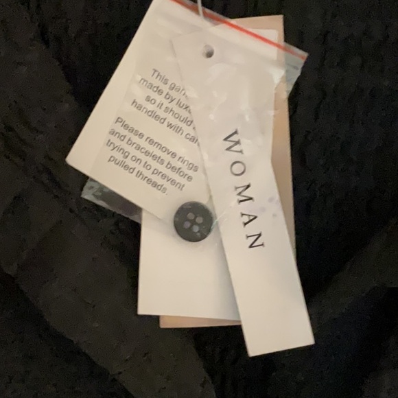 Philosophy Textured Short Sleeve Button Up Top, Size 3X, Black, NWT - Picture 11 of 12